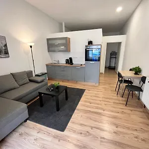 10b 40qm Wi-fi Free Parking Calm Back House Apartment